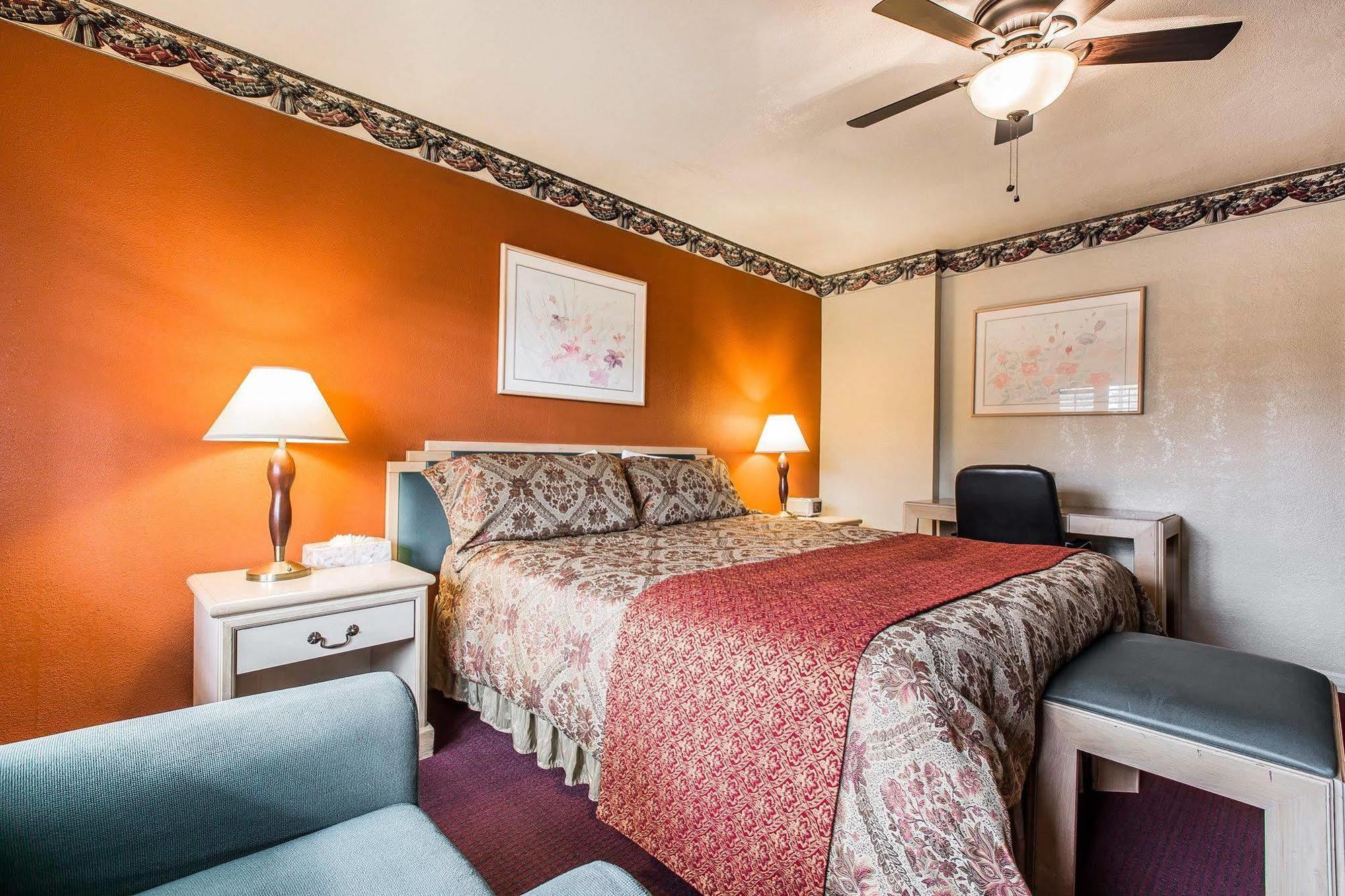 Clarion Collection Wilkie'S Inn Pacific Grove - Monterey Eksteriør billede